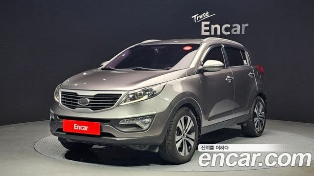 Kia Sportage R топовая версия, 2012 1