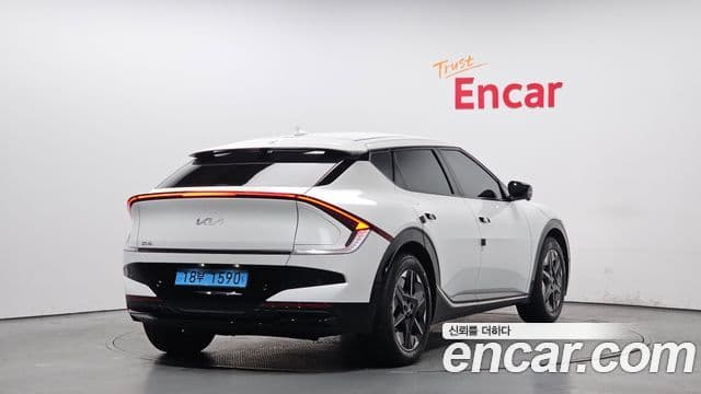 Kia The / новый New EV6 Earth, 2025 2