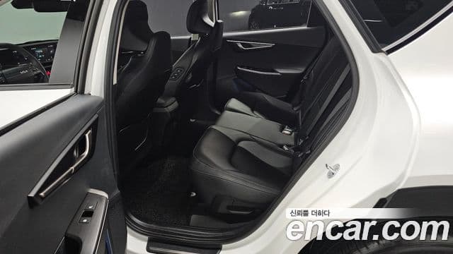 Kia The / новый New EV6 Earth, 2025 12