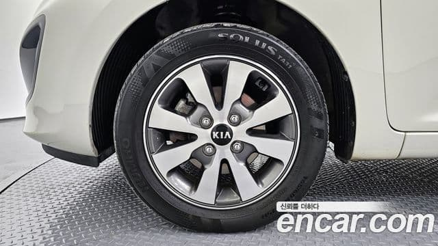 Kia All New Morning Deluxe Trendy, 2015 все фото