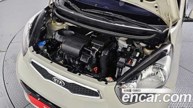 Kia All New Morning Deluxe Trendy, 2015 6