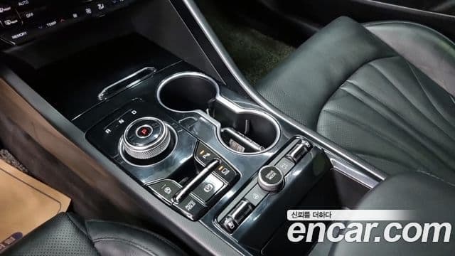 Kia K5 3세대 Signature, 2020 9