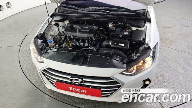 Hyundai Avante AD 1.6 GDI Smart, 2016 6