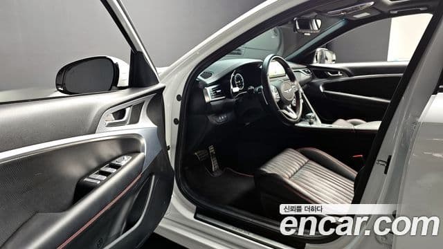 Genesis The / новый New G70, 2021 12