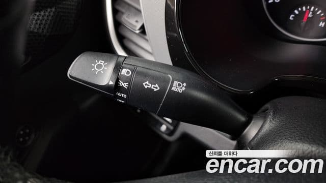 Kia Seltos Trendy, 2022 19