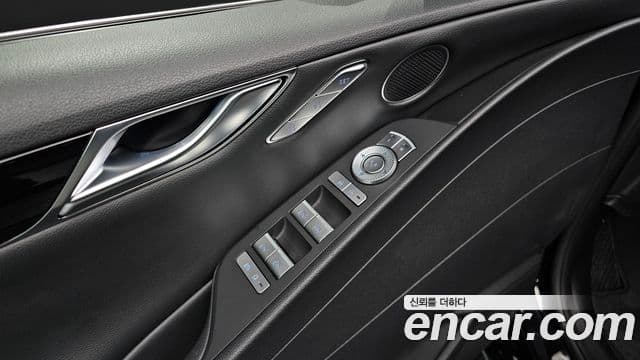 Genesis G80 (RG3) бензин 2.5 турбо AWD, 2024 17