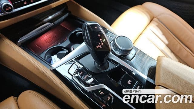 BMW 5시리즈 (G30) 520i M Sport, 2021 9