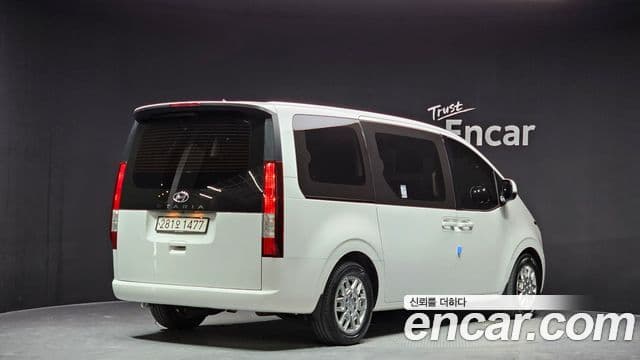 Hyundai Staria Modern, 2023 2