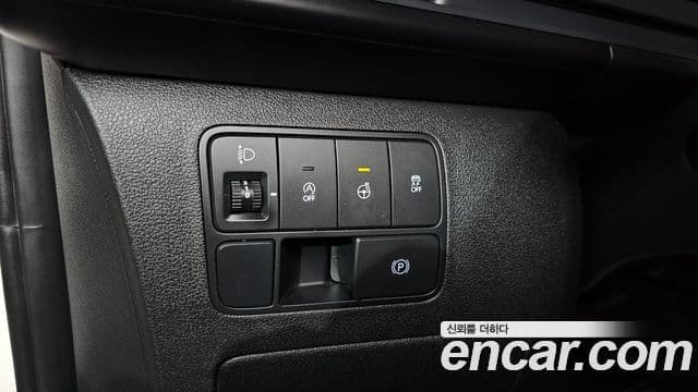 Hyundai Staria Modern, 2023 13