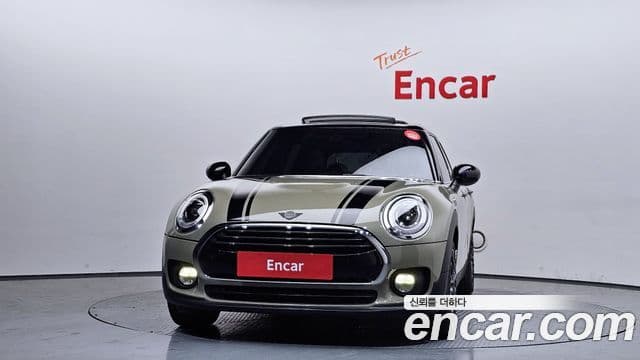 Mini Cooper 클럽맨 2세대, 2019 3
