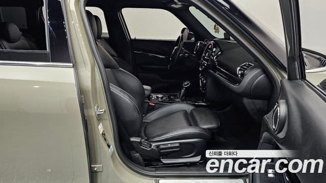 Mini Cooper 클럽맨 2세대, 2019 11