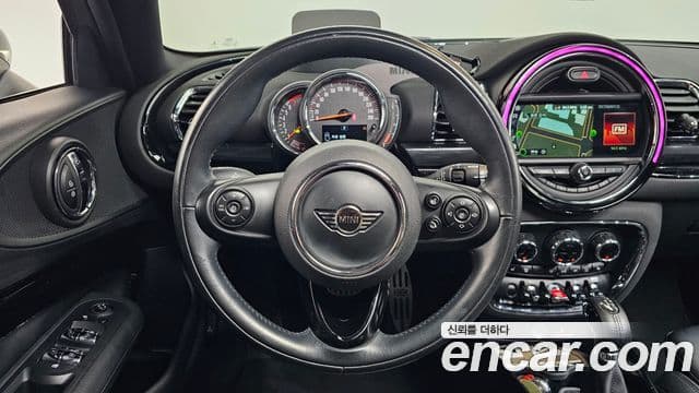 Mini Cooper 클럽맨 2세대, 2019 13