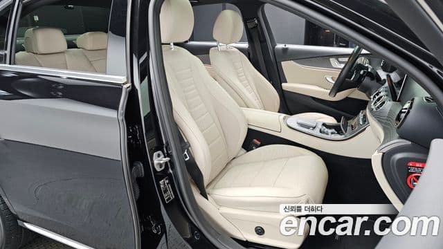 Mercedes-Benz E-класс W213 Exclusive, 2023 10