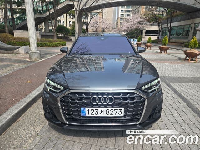 Audi A8 (D5) 55 TFSI Quattro Premium LWB, 2023 1