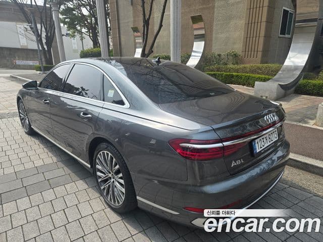 Audi A8 (D5) 55 TFSI Quattro Premium LWB, 2023 7