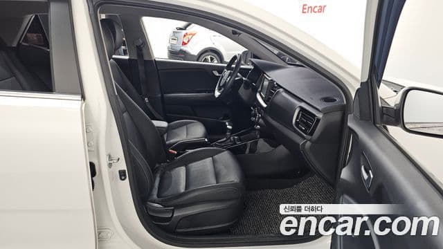 Kia Stonic Prestige, 2018 11