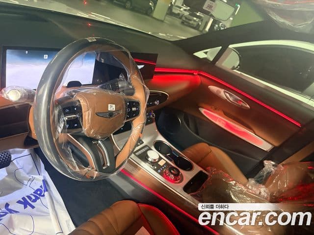 Genesis GV70, 2025 2