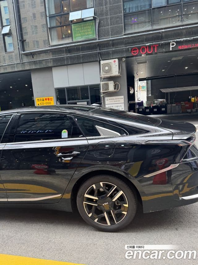 Kia The / новый New K8 гибрид Signature, 2026 все фото