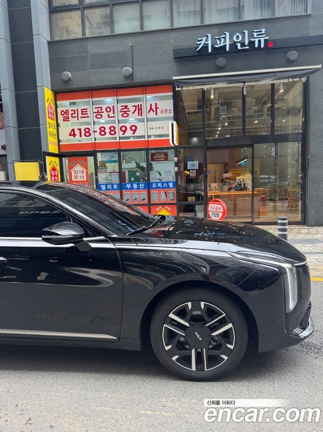 Kia The / новый New K8 гибрид Signature, 2026 7