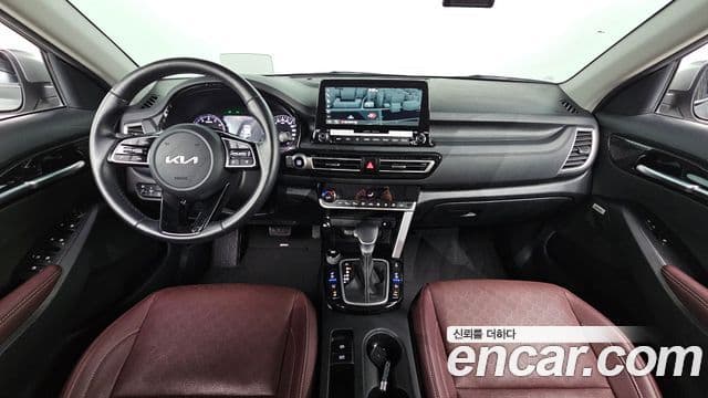 Kia Seltos Signature, 2023 7