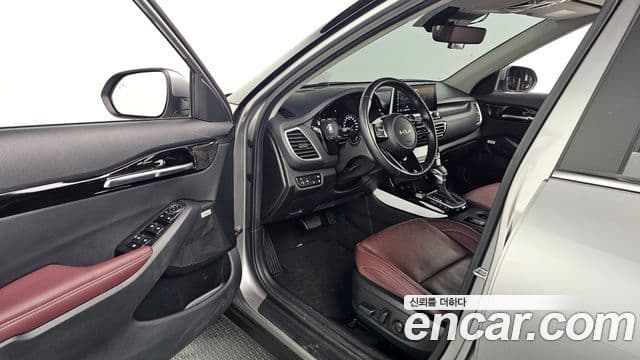 Kia Seltos Signature, 2023 12