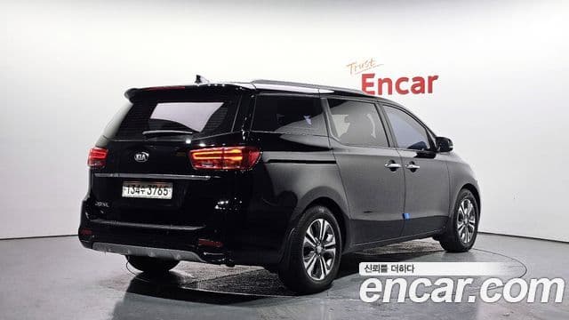Kia The / новый New Carnival Luxury, 2020 2