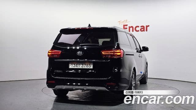 Kia The / новый New Carnival Luxury, 2020 4