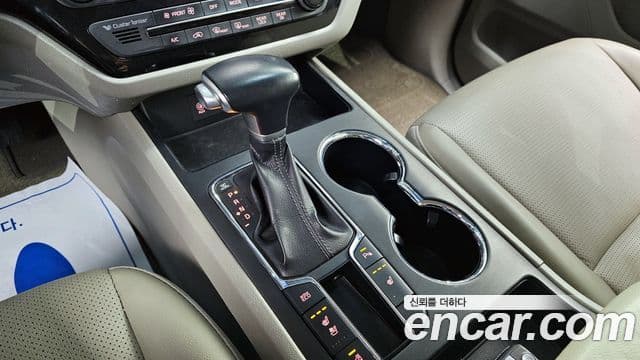 Kia The / новый New Carnival Luxury, 2020 9