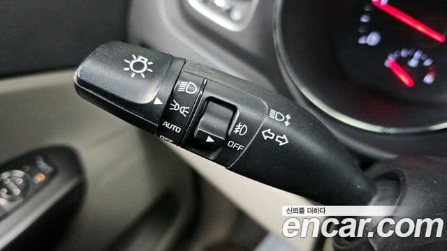 Kia The / новый New Carnival Luxury, 2020 14