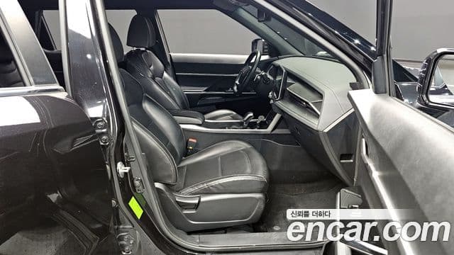 KG모빌리티(SsangYong) Torres T5, 2023 11