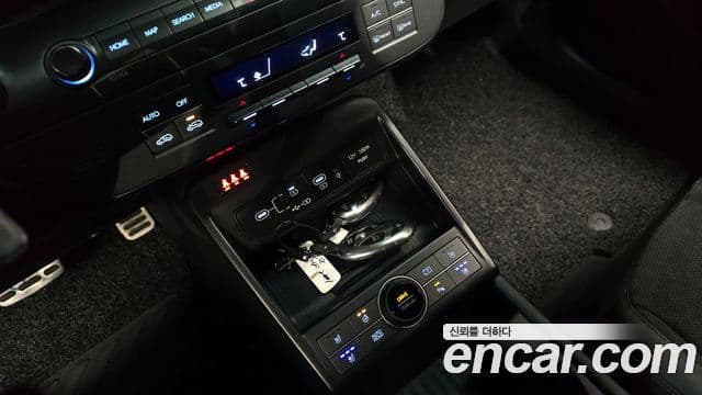 Hyundai Kona (SX2) Inspiration, 2024 18