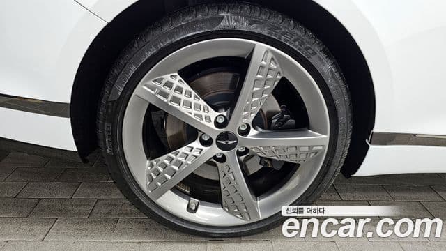 Genesis G80 (RG3) бензин 2.5 турбо AWD, 2025 все фото