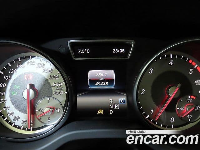 Mercedes-Benz GLA-класс X156 GLA200 d, 2017 9