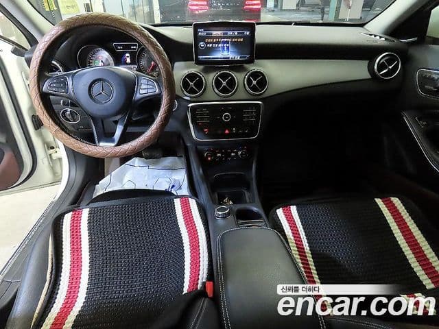 Mercedes-Benz GLA-класс X156 GLA200 d, 2017 10