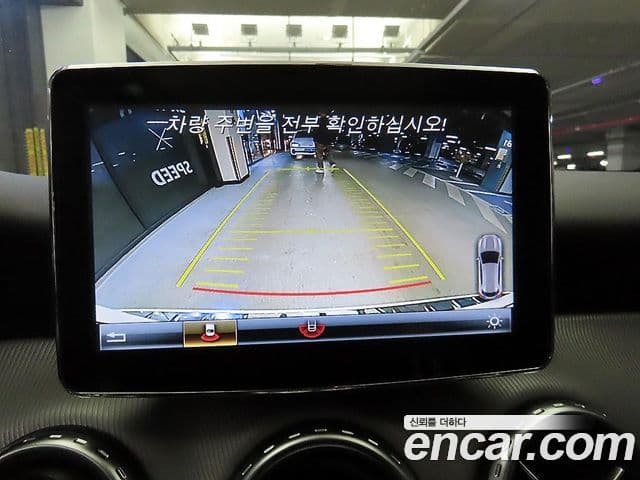 Mercedes-Benz GLA-класс X156 GLA200 d, 2017 14