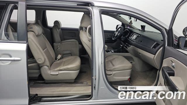 Kia All New Carnival 11인승 Deluxe, 2018 11