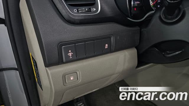 Kia All New Carnival 11인승 Deluxe, 2018 16