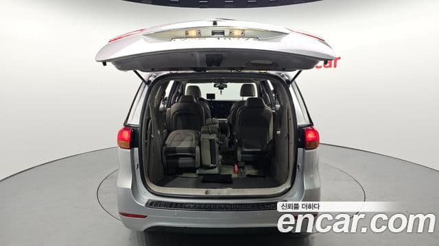 Kia All New Carnival 11인승 Deluxe, 2018 20