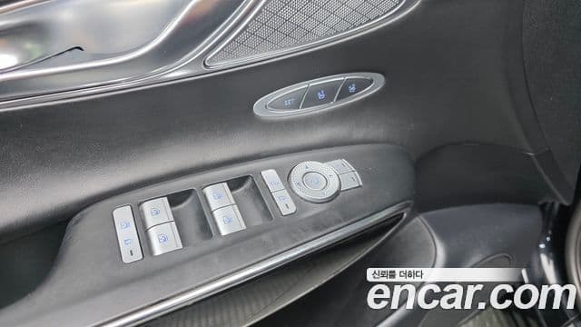 Genesis GV70, 2021 13