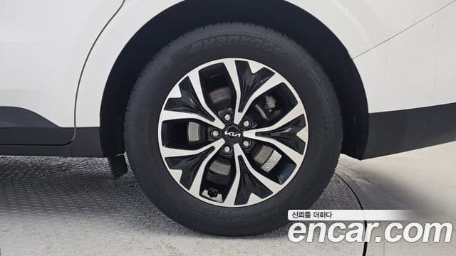 Kia Carnival 4세대 Prestige, 2023 все фото