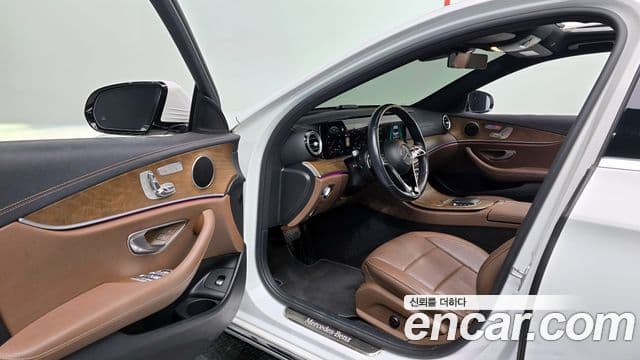 Mercedes-Benz E-класс W213 Exclusive, 2021 11