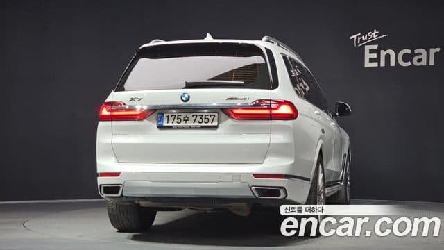 BMW X7 (G07) xDrive 40i Design Pure Excellence 6인승, 2021 4