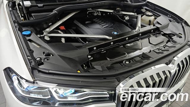 BMW X7 (G07) xDrive 40i Design Pure Excellence 6인승, 2021 6