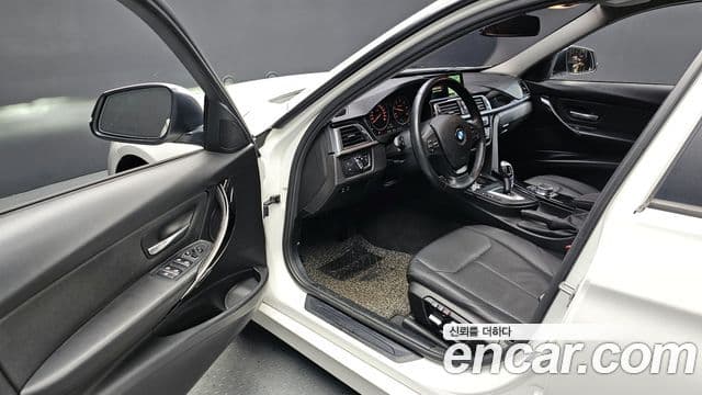 BMW 3시리즈 (F30), 2017 11