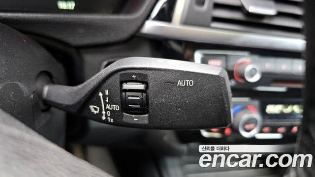 BMW 3시리즈 (F30), 2017 16