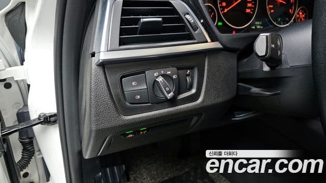 BMW 3시리즈 (F30), 2017 17