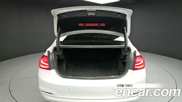 BMW 3시리즈 (F30), 2017 20