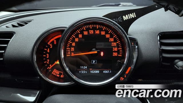 Mini Cooper D 클럽맨 2세대, 2019 8