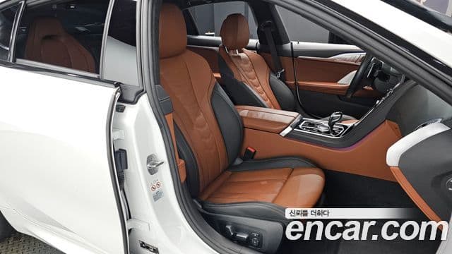 BMW 8시리즈 (G15) M850i xDrive Gran Coupe, 2023 10