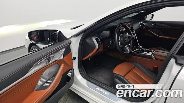 BMW 8시리즈 (G15) M850i xDrive Gran Coupe, 2023 11